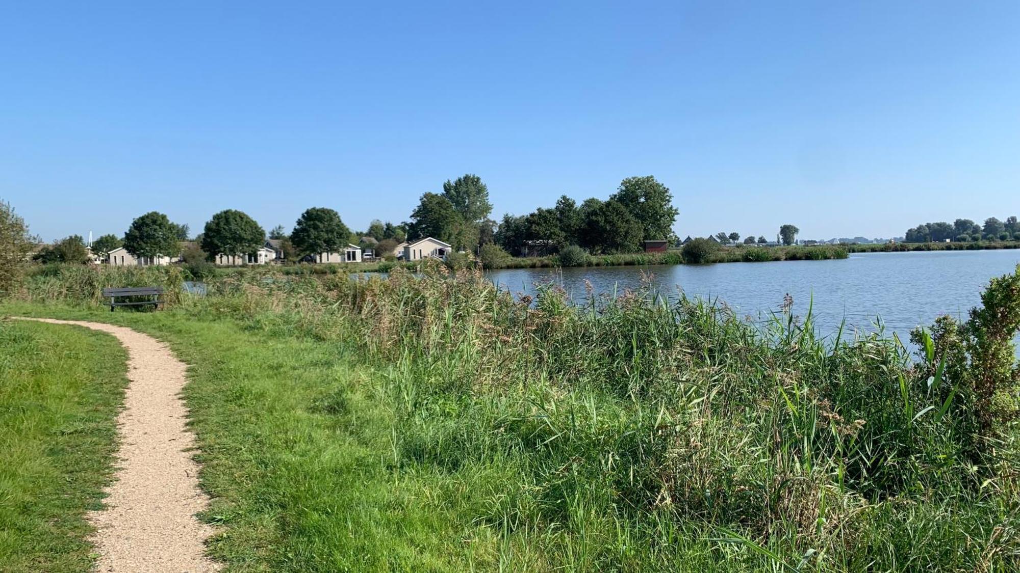 'T Paviljoenhus Bij Sneekermeer Offingawier Zewnętrze zdjęcie